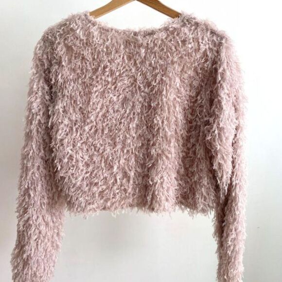 Feather Effect Crop Sweater – Soft Powder Pink, Size XS - Picture 3 of 3